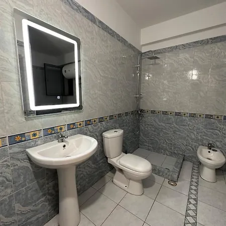 Xh L Vlorë